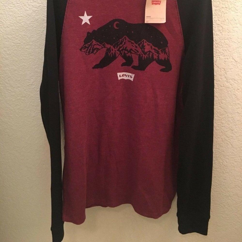 Levi's Men's Thermal Long Sleeve Top Wine And Black Small NWT! - Picture 2 of 5